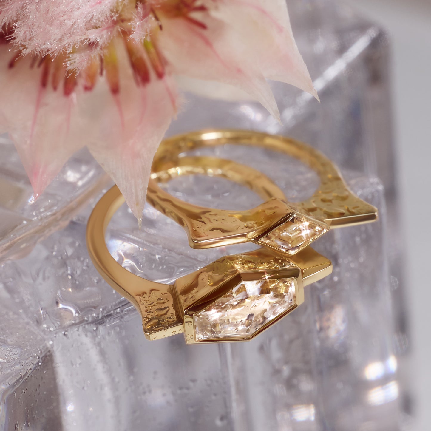 Highline ring in 18ct yellow gold featuring a bezel-set hexagon-cut lab-grown diamond in a sharp silhouette.