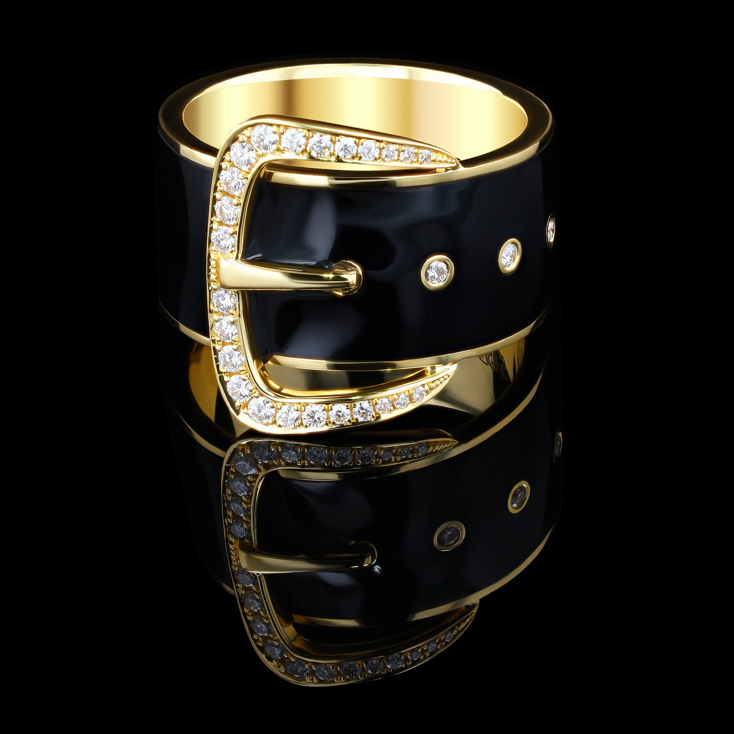 BUCKLE